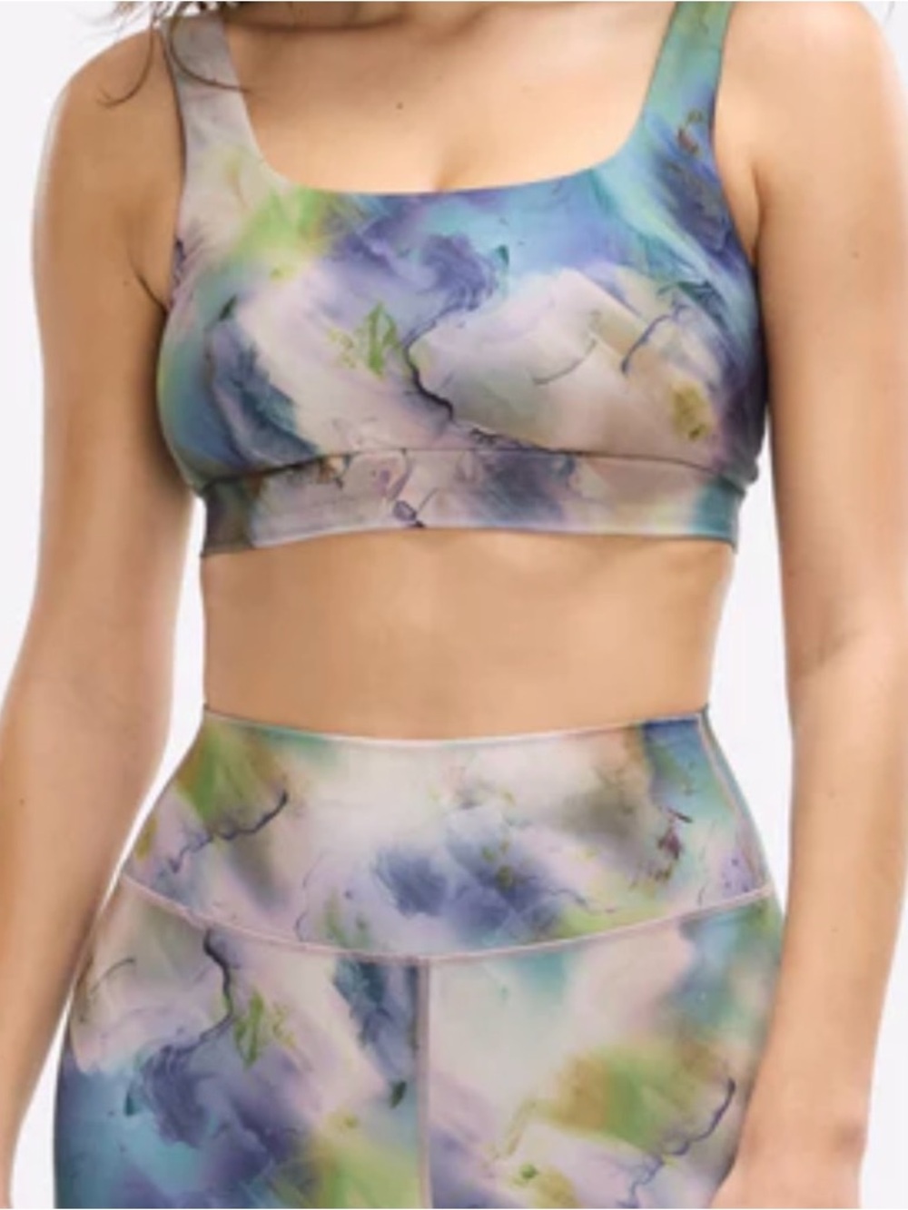 SET Peloton Print leggings S and matching Sports Bra M 2 piece NEW! LOWEST!